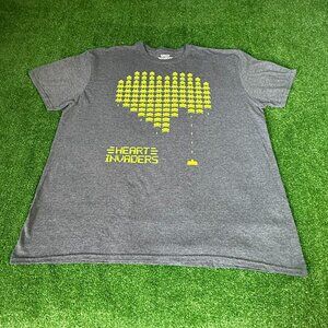 Space Invaders Retro Arcade Iconic Video Game Gray Graphic T-Shirt Big Size 2XL